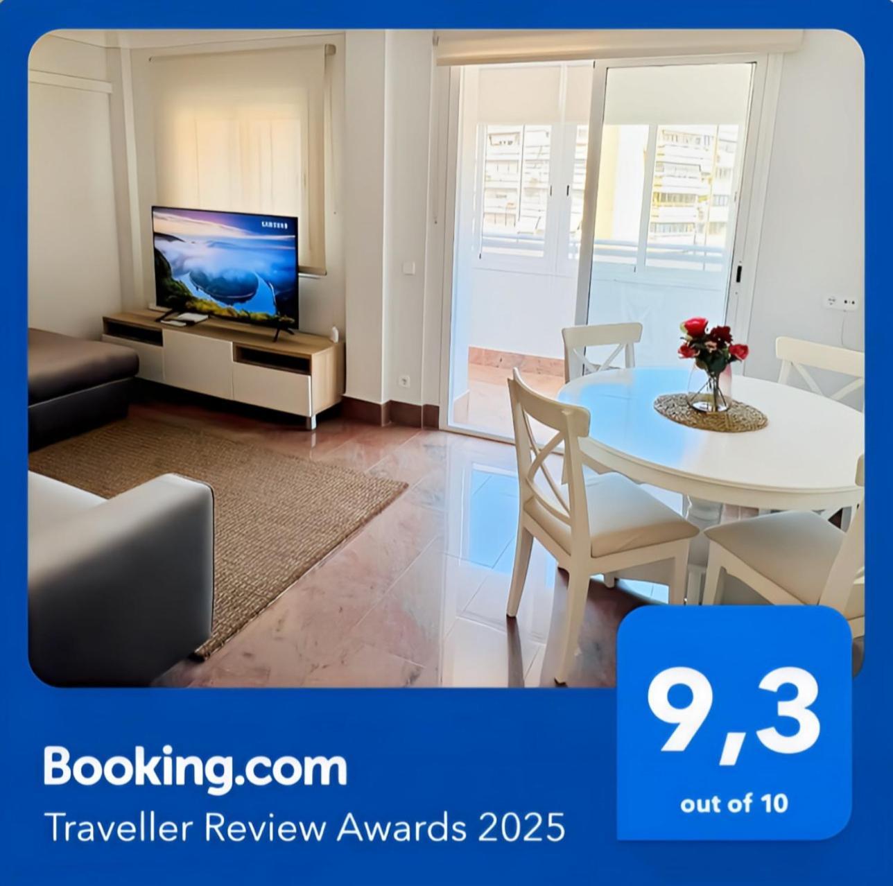 Apartamentos Prestige Suites Malaga II エクステリア 写真